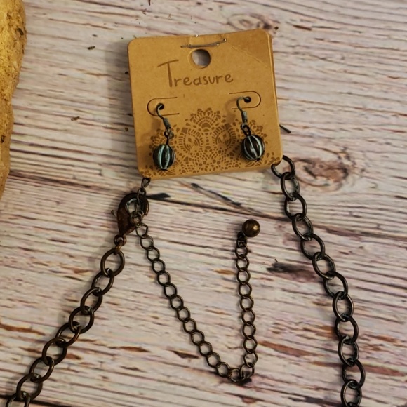 Patina Concho Necklace - Picture 3 of 4